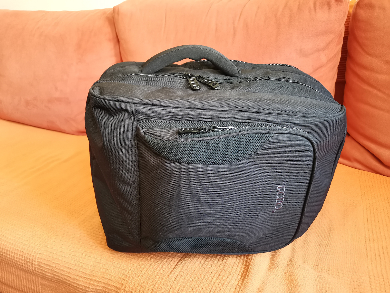 Polo Tasche Rucksack für Laptop 15.4" in Schwarz Farbe 9-01-069-02