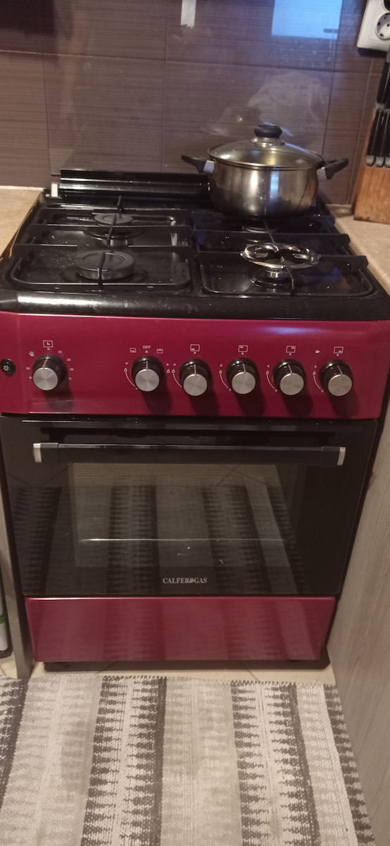 Calfer Gas F6TX40G2 Aragaz cu Gaz Lichefiat 64lt cu Plite pe Gaz Lichefiat L60cm. Red