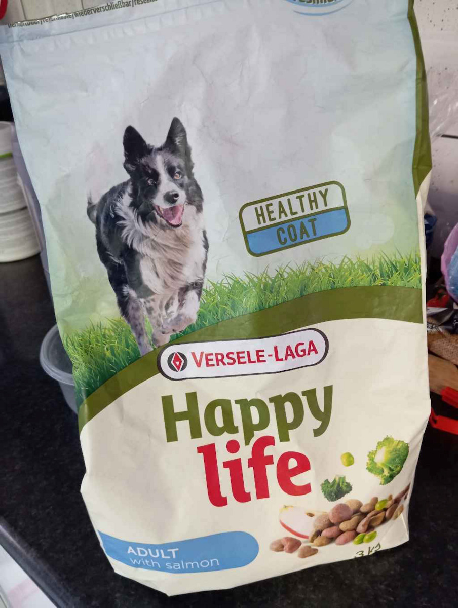 Versele Laga Happy Life Adult 15kg Ξηρά Τροφή για Ενήλικους Σκύλους με Κοτόπουλο