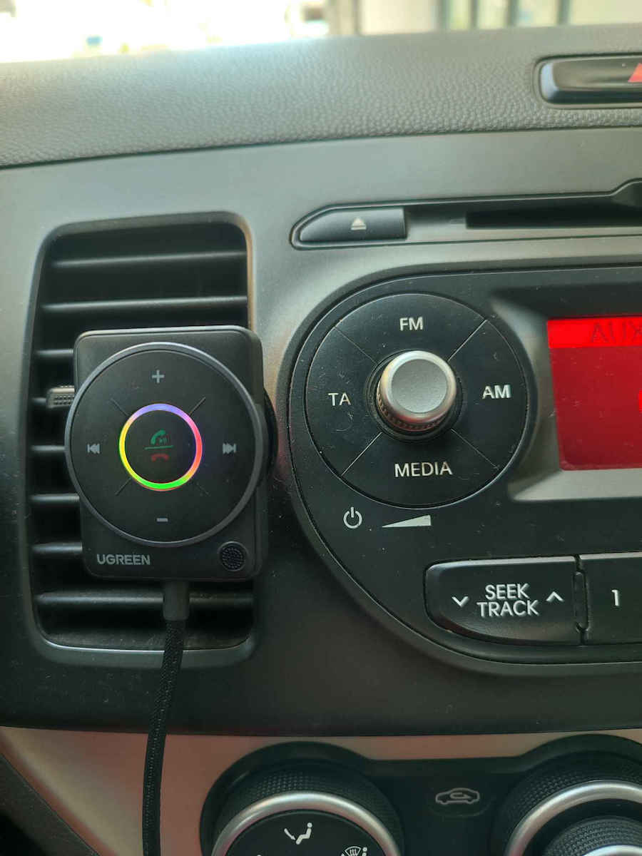 Ugreen Bluetooth Auto CM723 (AUX)