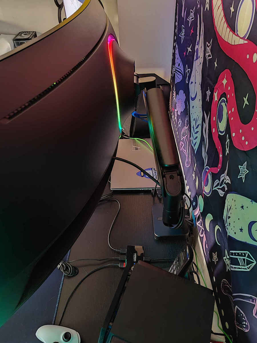 LC-Power Stand Desk Mounted Monitor up to 49" with Arm (LC-EQ-A49B)