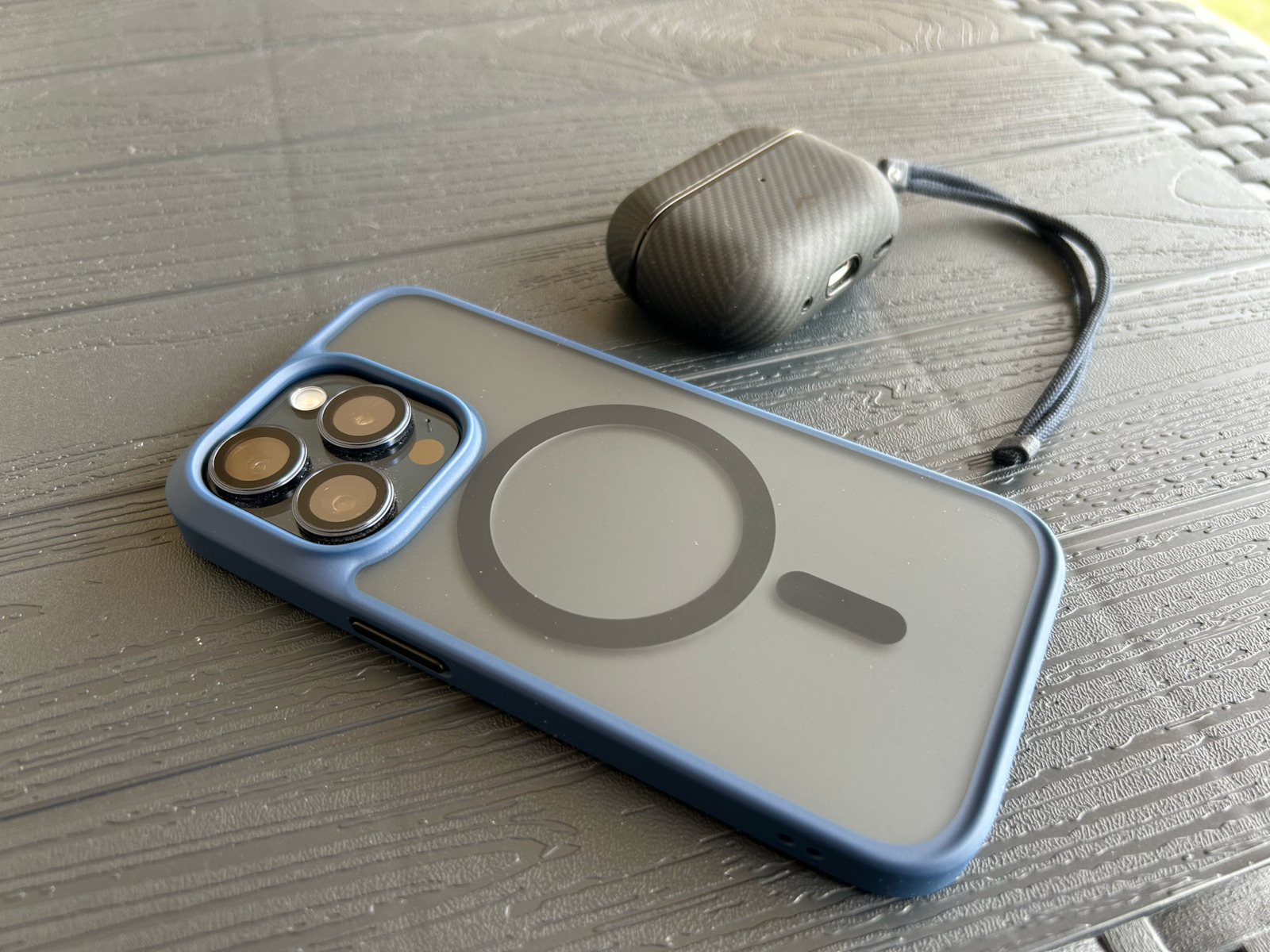 Torras Back Cover Σιλικόνης Navy Μπλε (iPhone 15 Pro)