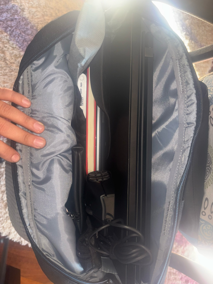 Dell Essential Αδιάβροχη Τσάντα Ώμου / Χειρός για Laptop 15" σε Μαύρο χρώμα