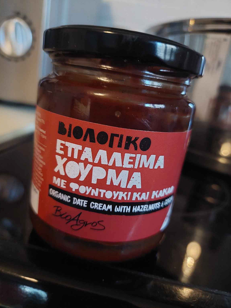 Vio Agros Органичен продукт Намазка за хляб Паста от фурми с Лешници и какао 250гр