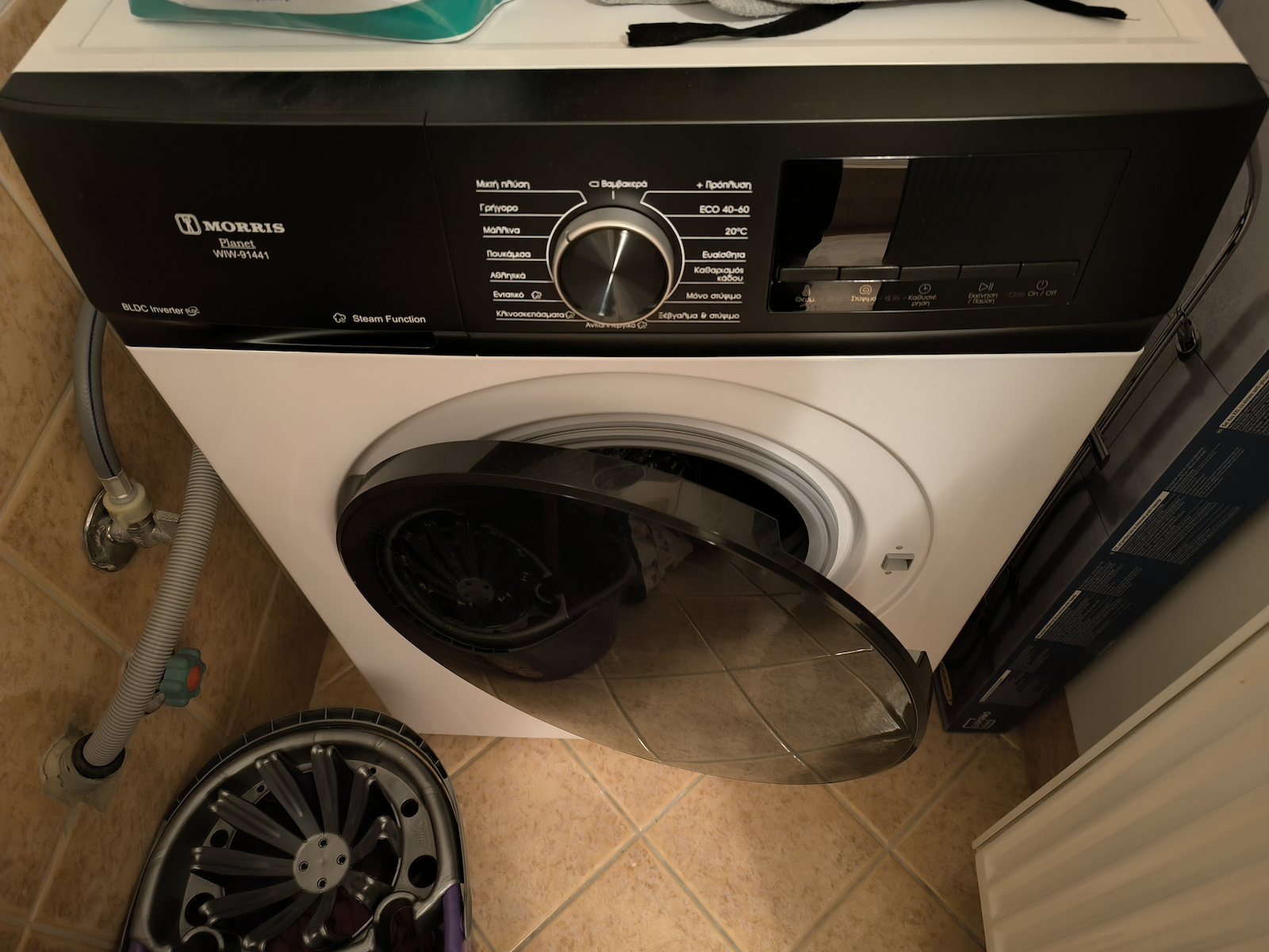 Morris Πλυντήριο Ρούχων 8kg με Τεχνολογία Ατμού 1400 Στροφών Eco-logic system WIW-81441
