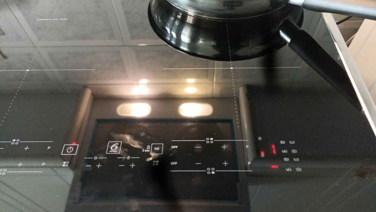 Whirlpool Готварска печка 83лт с индукционни котлони Ш60см. Inox