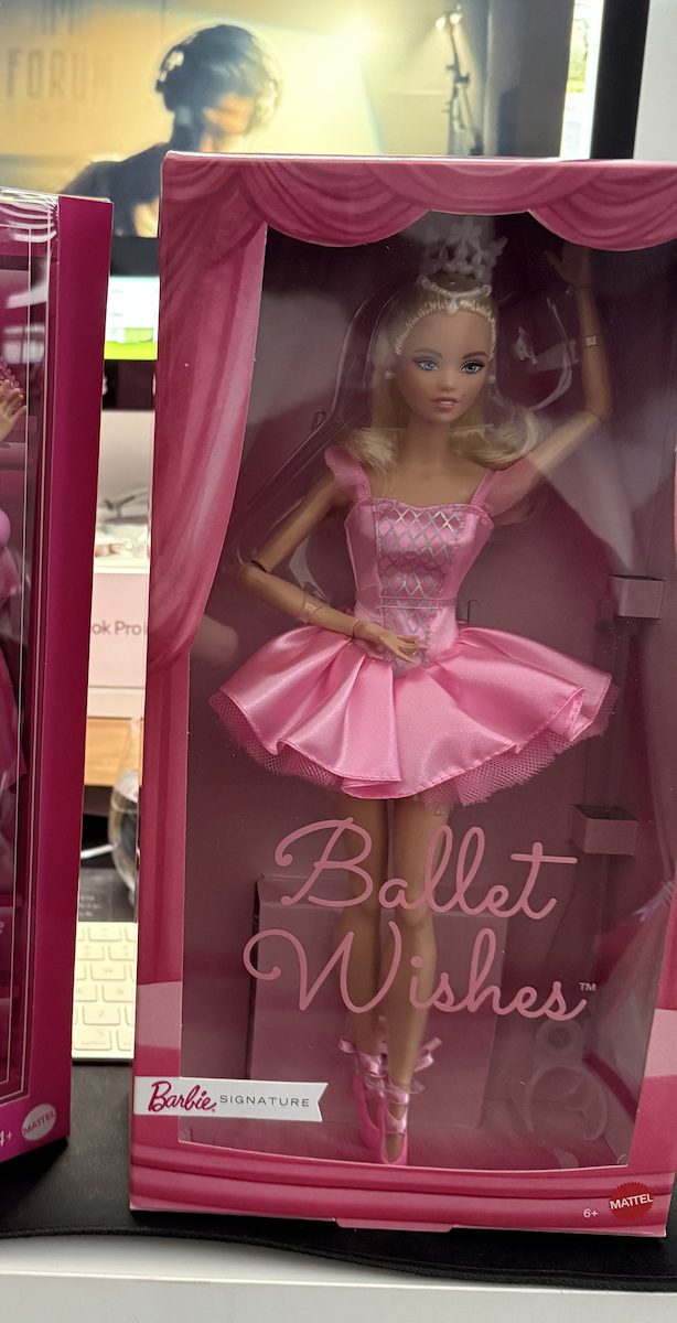 Barbie Signature Ballet Wishes Συλλεκτική Κούκλα για 6+ Ετών