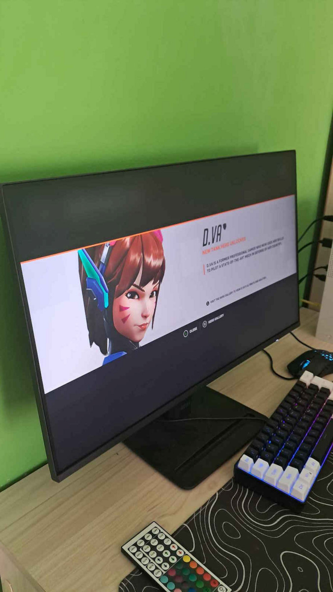 MSI PRO MP252 E2 IPS Monitor 24.5" FHD 1920x1080 mit Reaktionszeit 4ms GTG