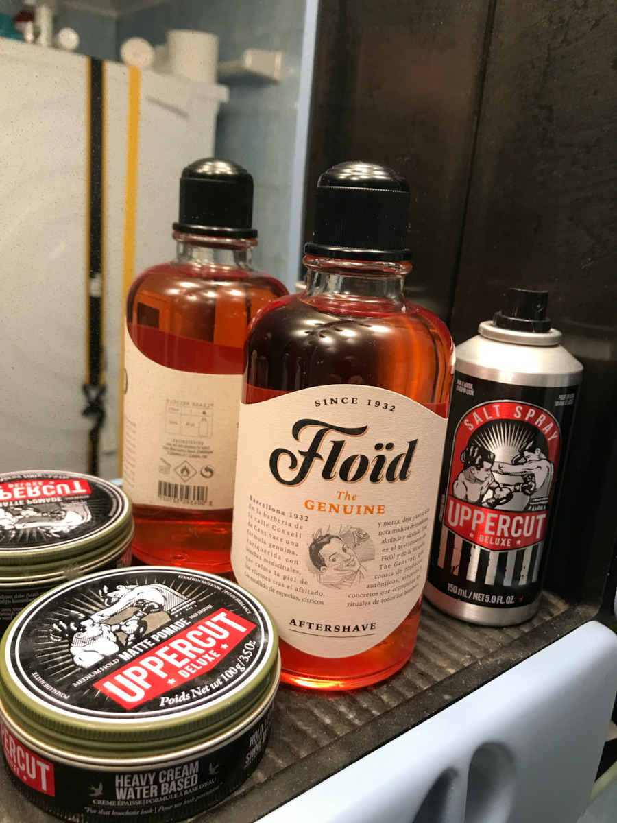 Uppercut Deluxe Deluxe Matt Pomade για Μεσαίο Κράτημα & Ματ Αποτέλεσμα 100gr