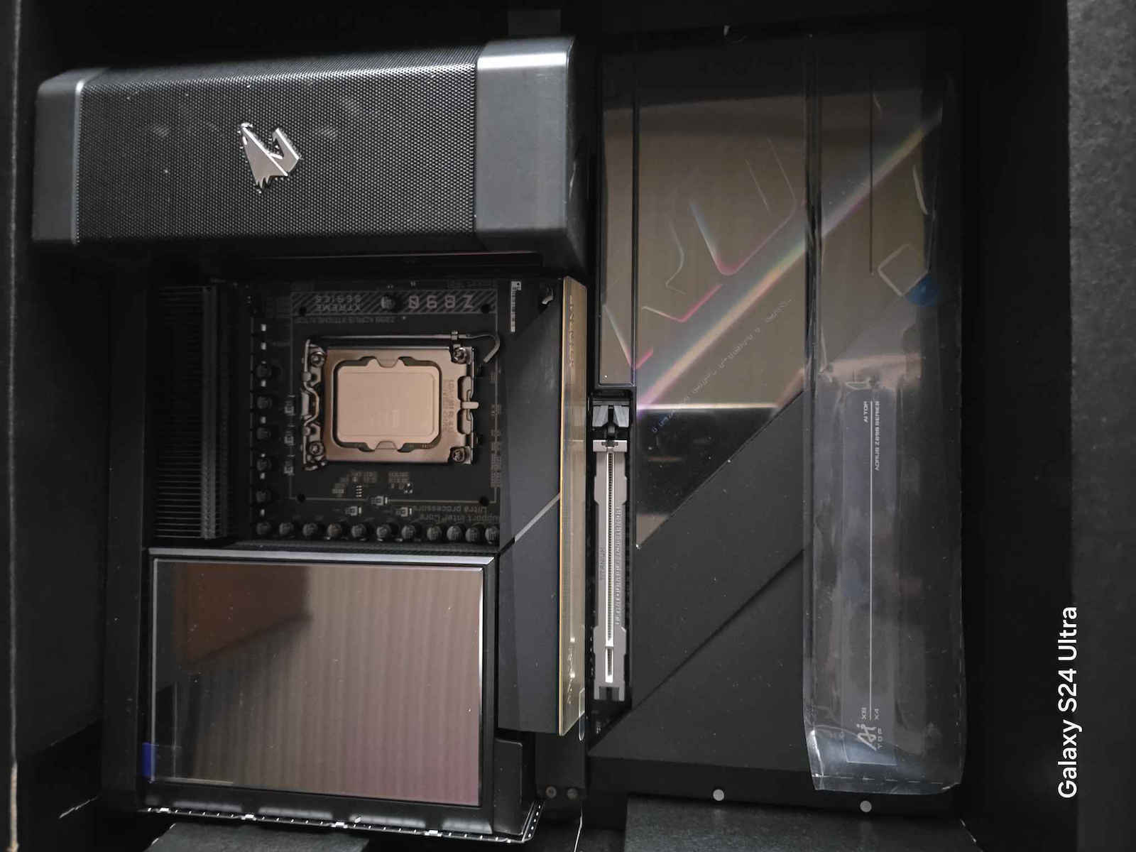 Gigabyte Z890 Aorus Xtreme AI Top Wi-Fi Motherboard Extended ATX με Intel 1851 Socket