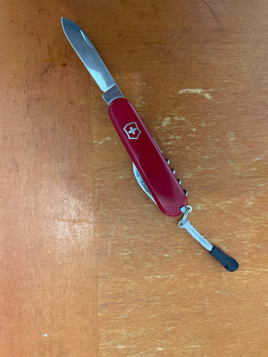 Victorinox Waiter Ελβετικός Σουγιάς Κόκκινος