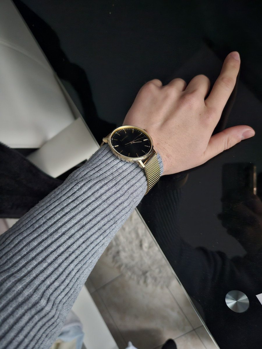 Calvin Klein Modern Ανδρικό Ρολόι 42mm Μπαταρίας με Μαύρο Δερμάτινο Λουράκι