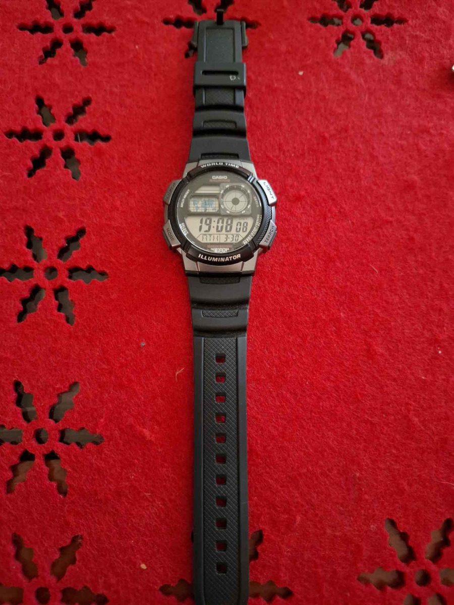 Casio Ceas Digital De Bărbați Cu Baterie Și Curea Din Cauciuc Gri