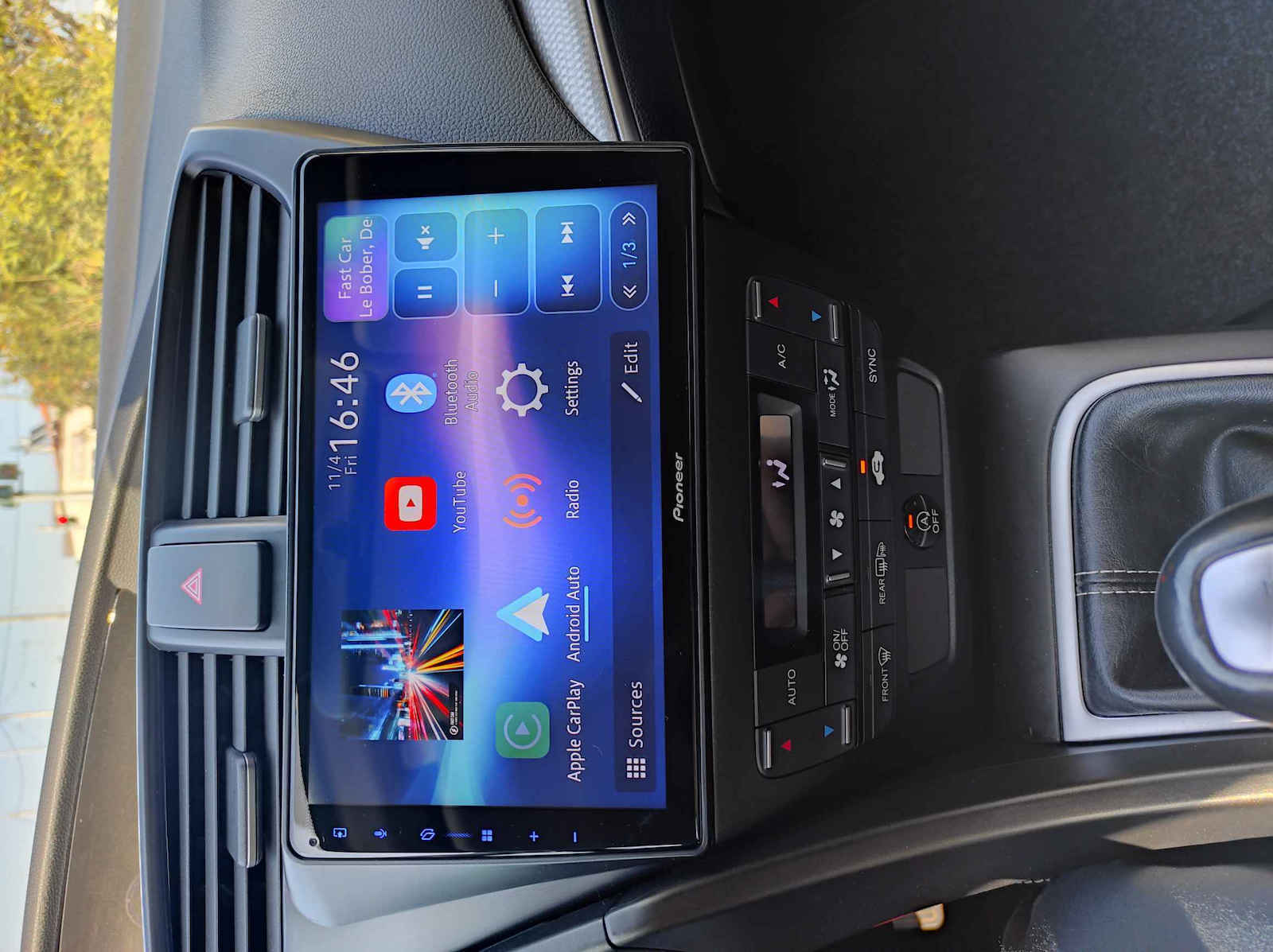 Pioneer Ηχοσύστημα Αυτοκινήτου 2DIN (Bluetooth/USB/WiFi/GPS/Apple-Carplay/Android-Auto) με Οθόνη Αφής 9"