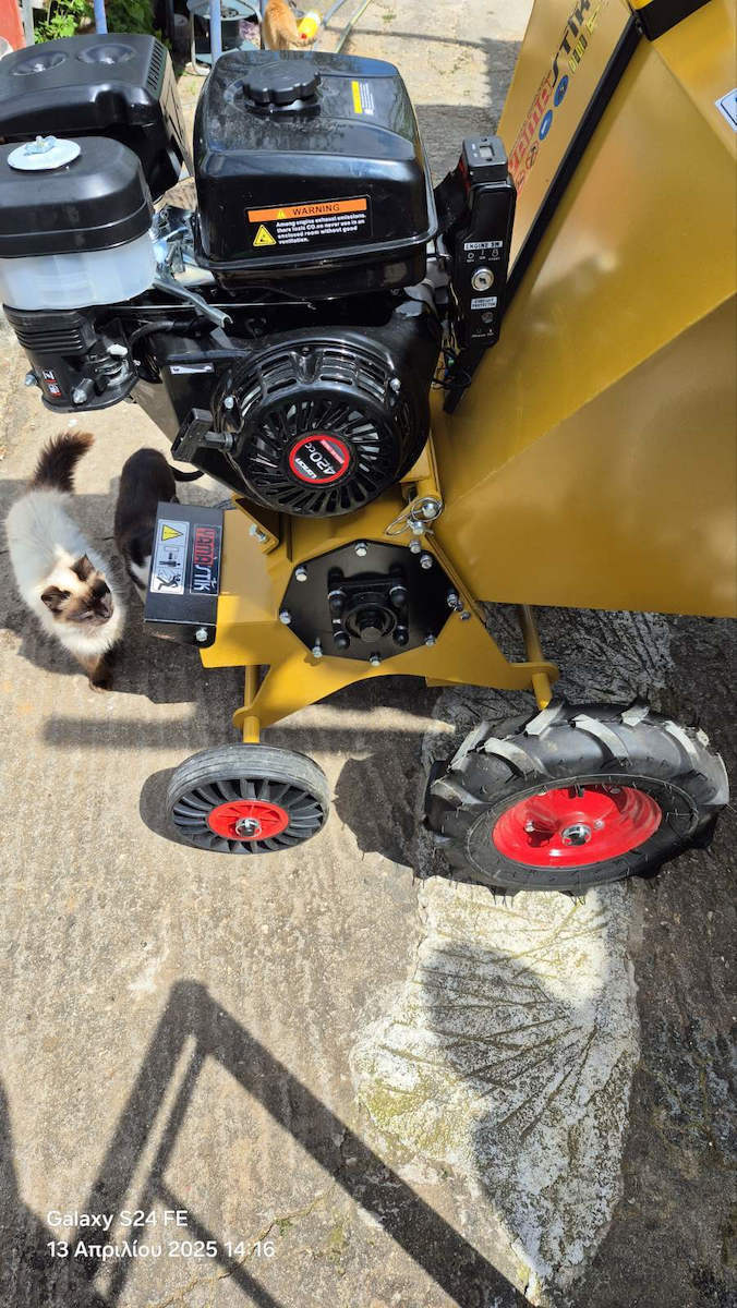 Yamastik Yamachipper VR20Plus Distrugător De Ramuri Pe Benzină Cu Motor Loncin Pentru Sol