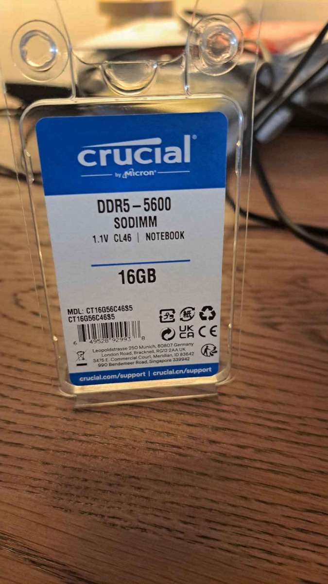 Crucial 8GB DDR5 RAM cu Viteză 5600 pentru Laptop (CT8G56C46S5