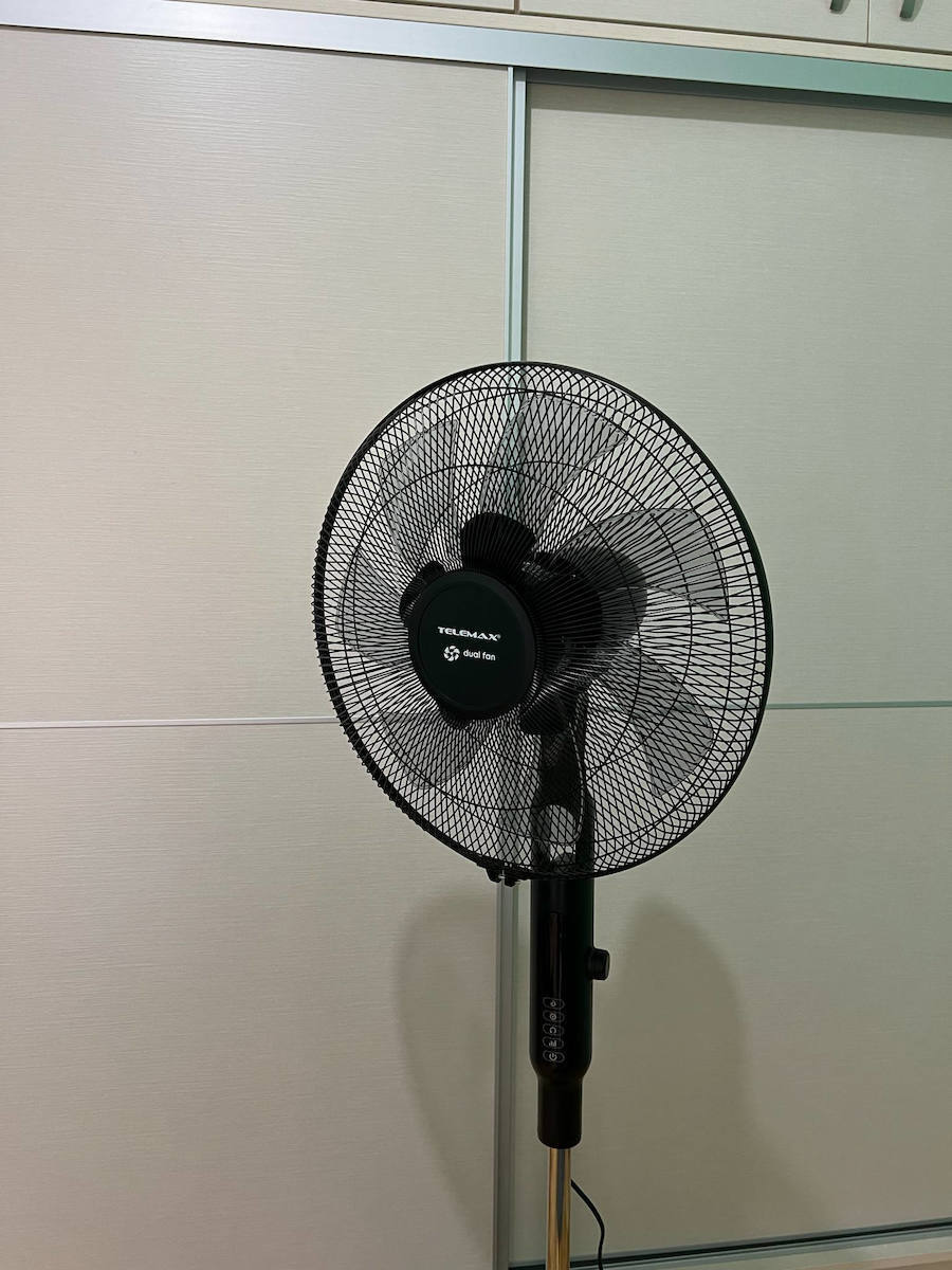 Telemax Ανεμιστήρας Ορθοστάτης 40W με Τηλεχειριστήριο Μαύρος