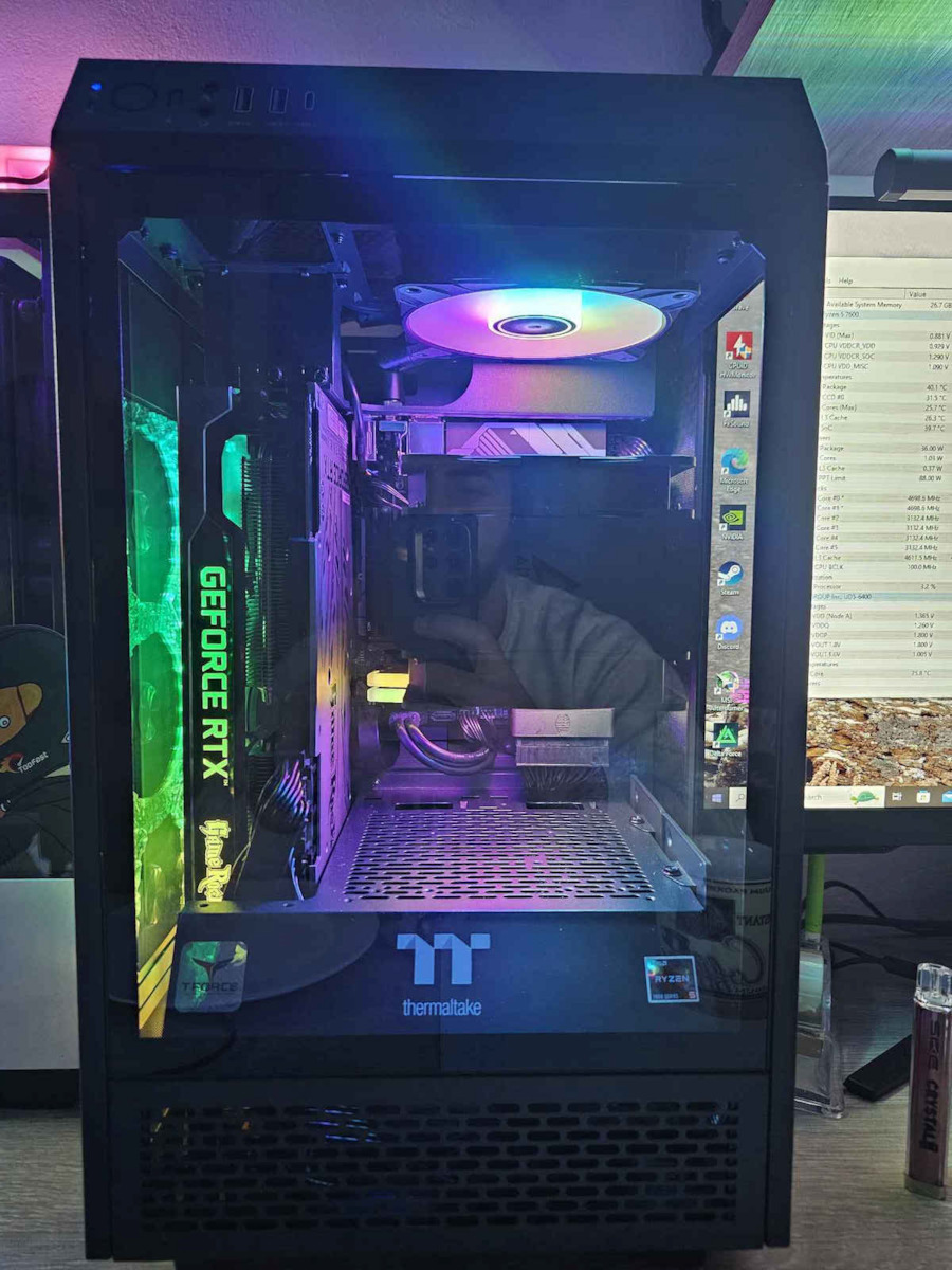 Thermaltake The Tower 100 Gaming Mini Tower Κουτί Υπολογιστή με Πλαϊνό Παράθυρο Μαύρο
