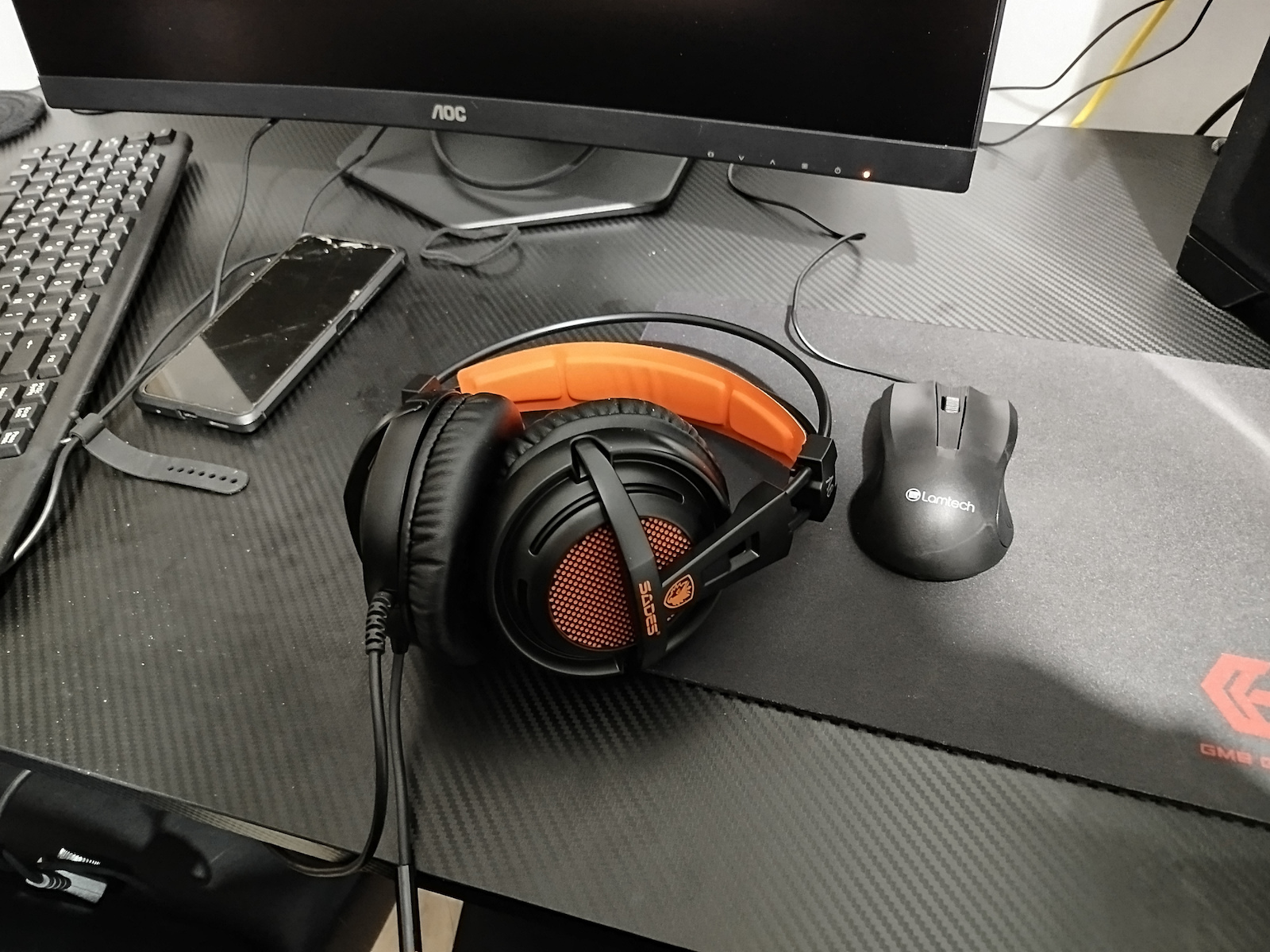 Sades A6 Over Ear Gaming Headset με σύνδεση USB Ροζ