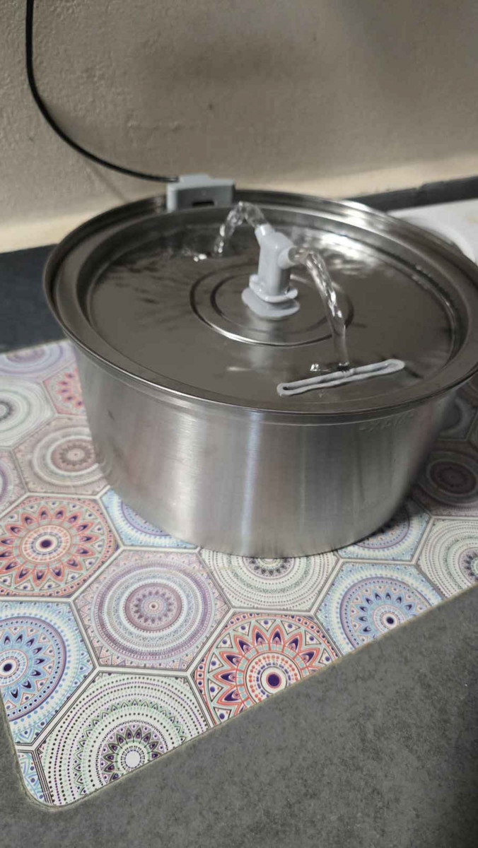 Pet Interest Automatic Stainless Steel Waterer / Fountain for Dog & Cat 2x 3.2lt in Gray Color