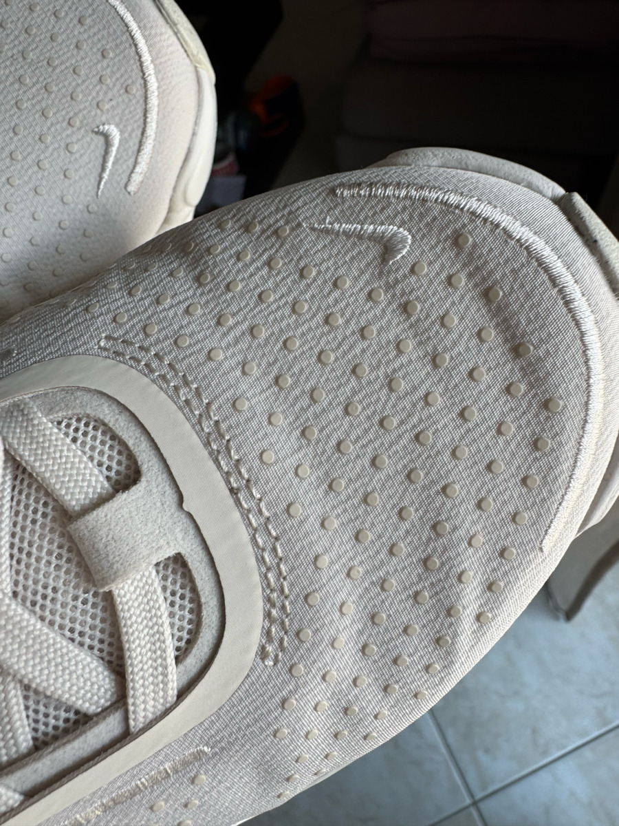 Air Zoom Upturn SC Sport Shoes Running Beige