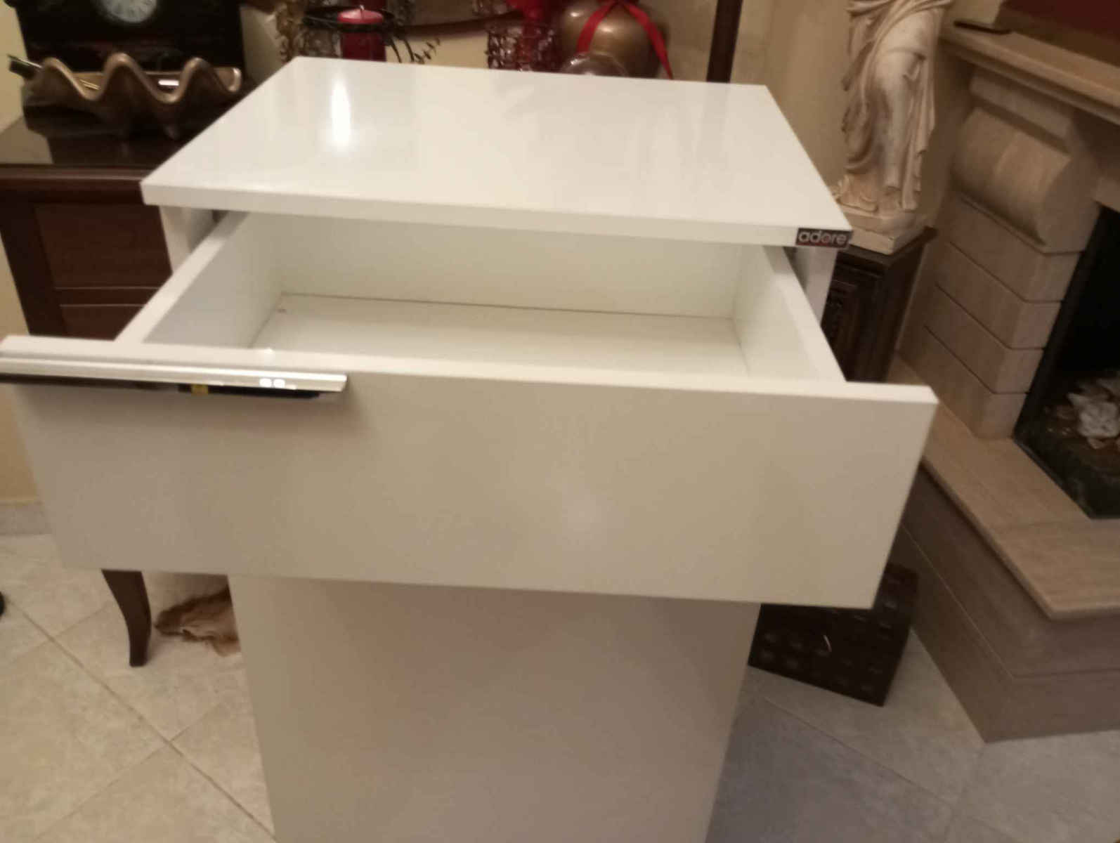 Diamond Office Storage Chipboard Cabinet With Wheels & Drawers Λευκό L50xW40xH100cm