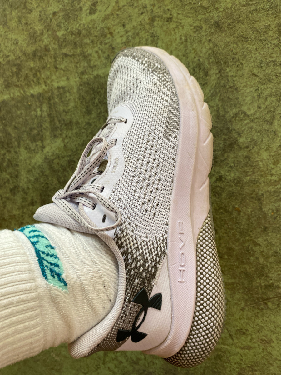 Under Armour Hovr Turbulence 2 3026525-002 Γυναικεία