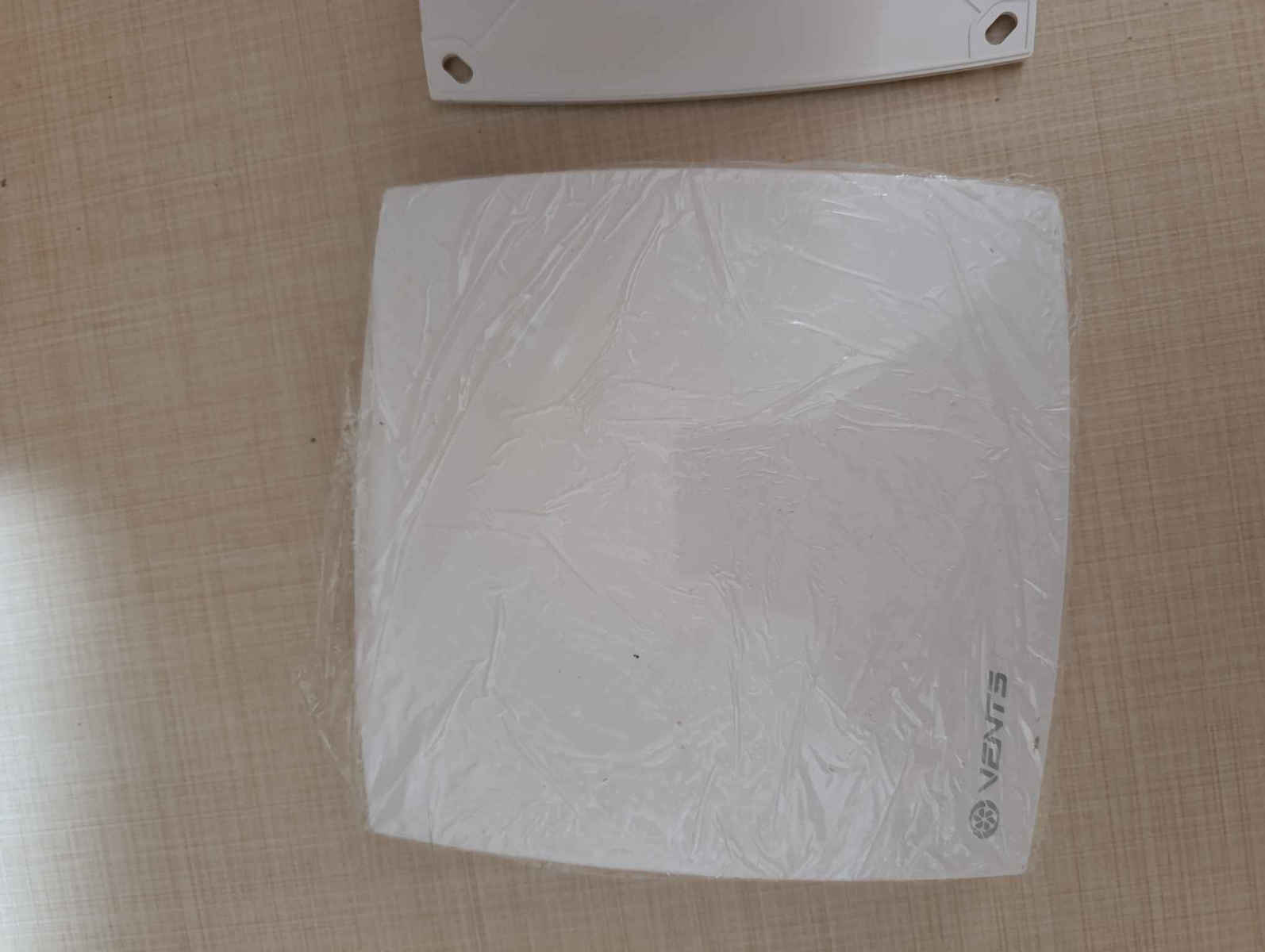 Vents 100 LD Wall-mounted Ventilator Bathroom 100mm White