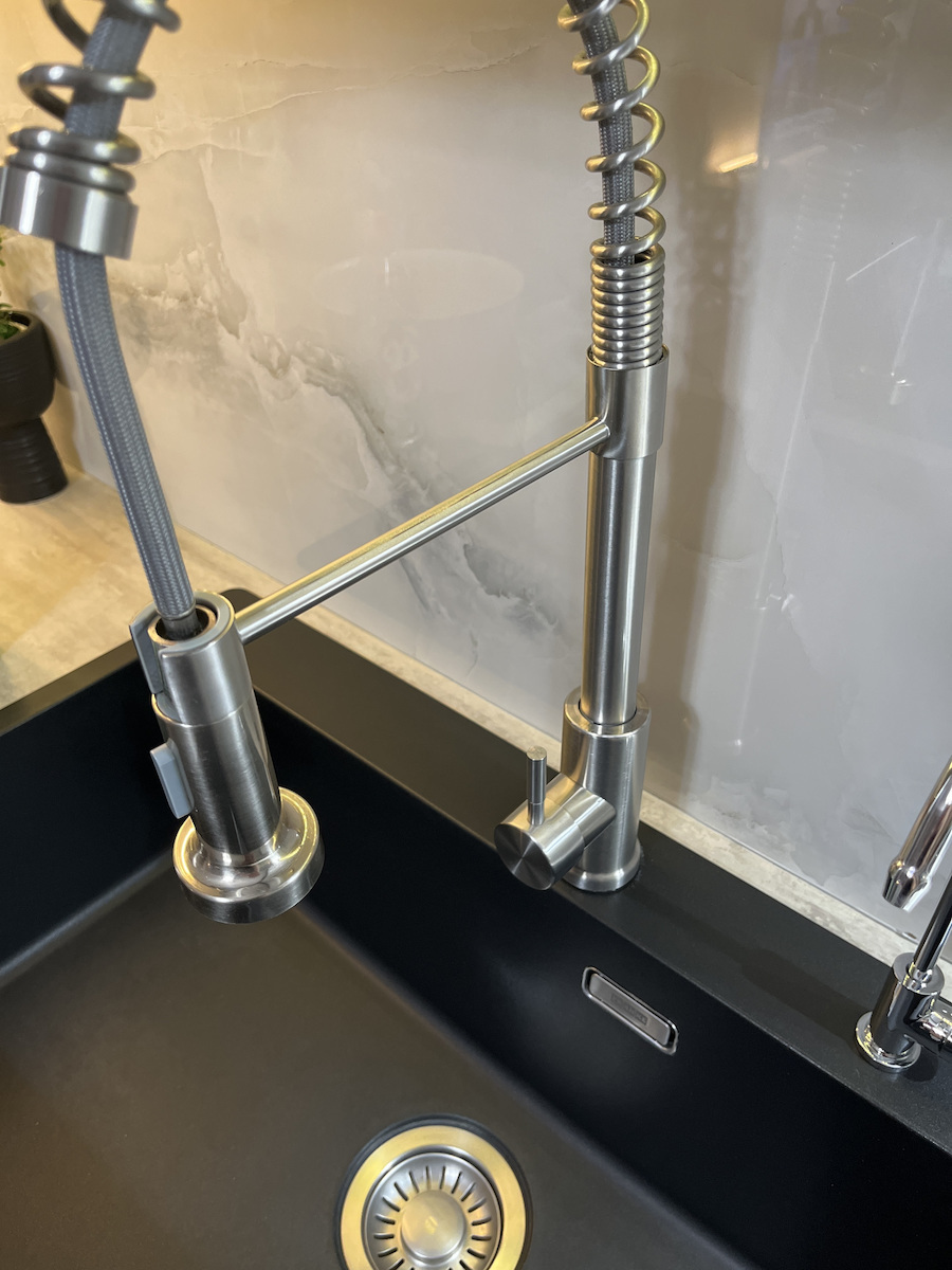 Poly Nibble Küchenarmatur Zähler mit Spirale Silber