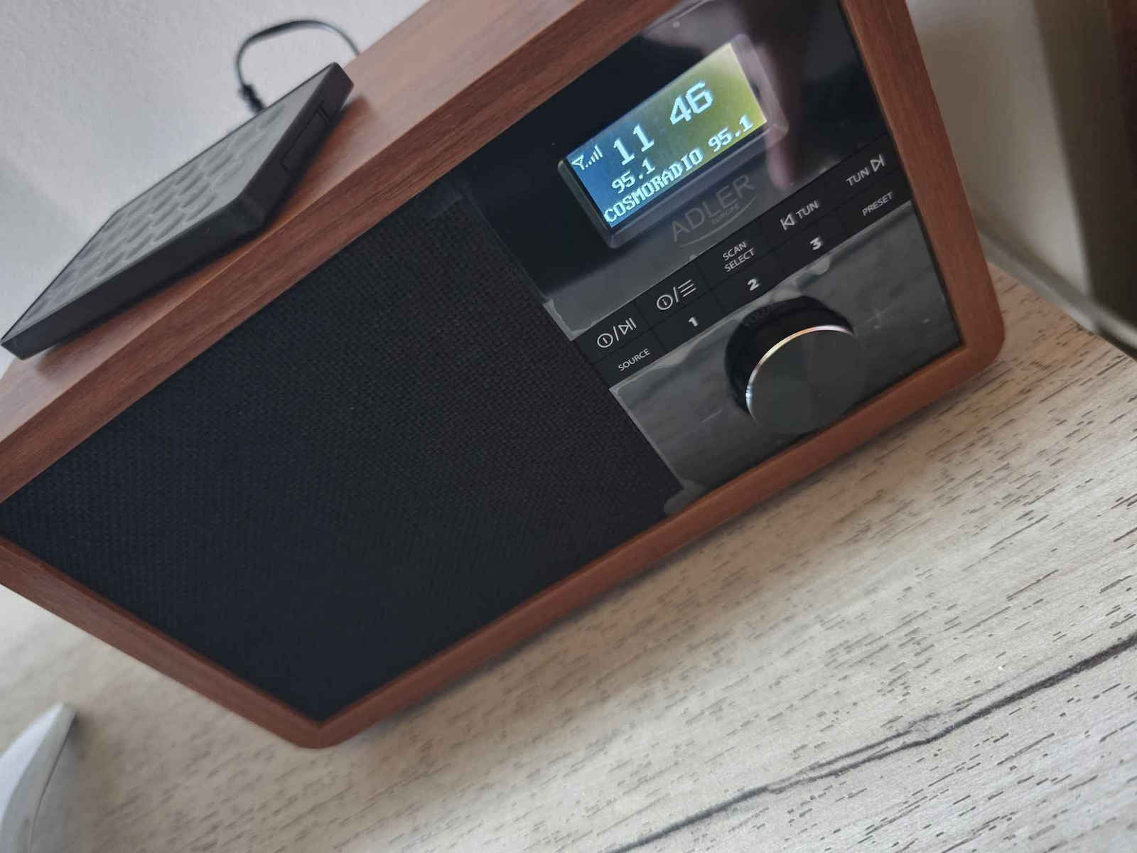 Adler AD1184 Επιτραπέζιο Ραδιόφωνο Ρεύματος DAB+ με Bluetooth και USB Καφέ