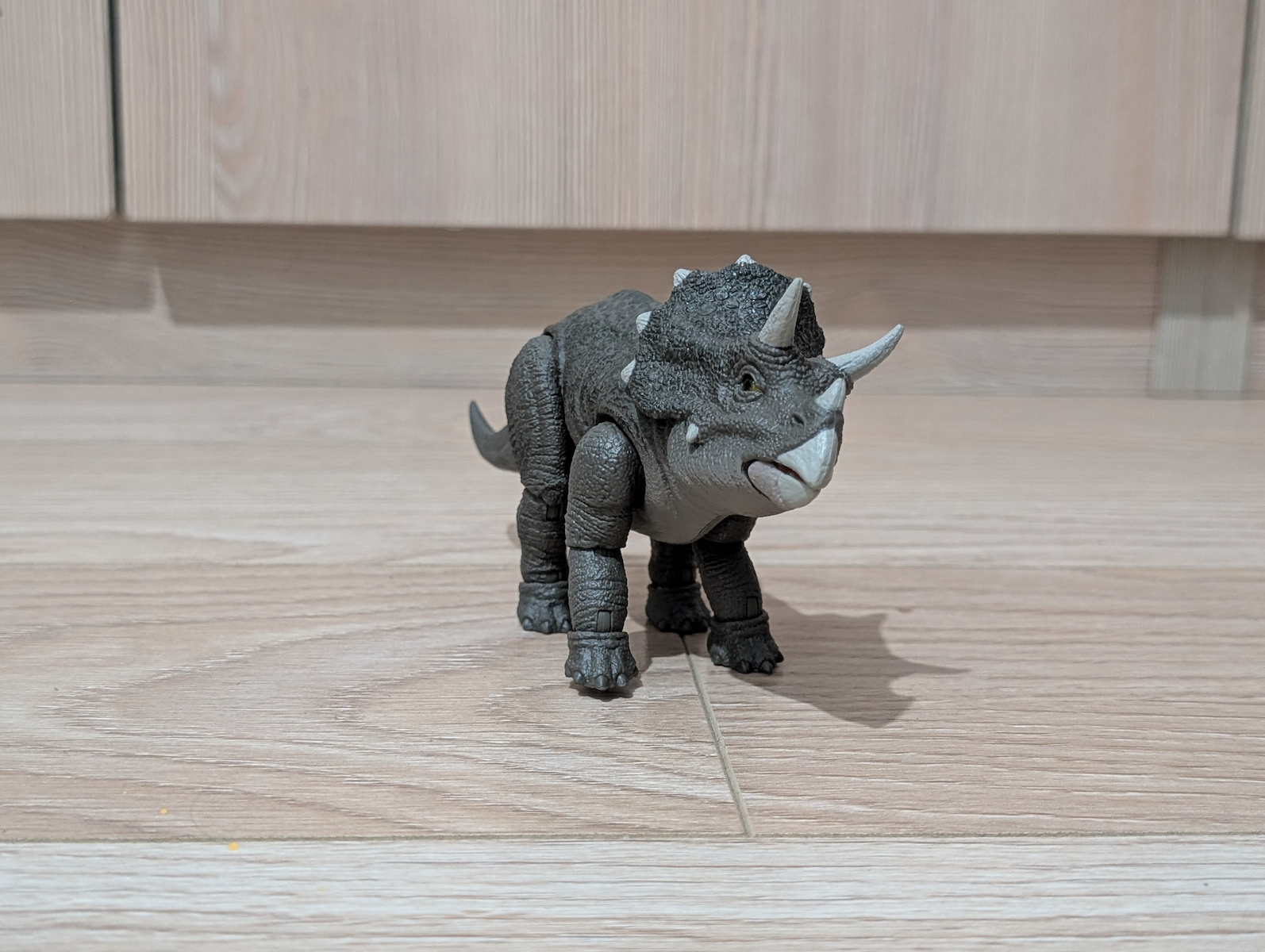 Φigură de acțiune Jurassic World Dinozaur Hammond Collection