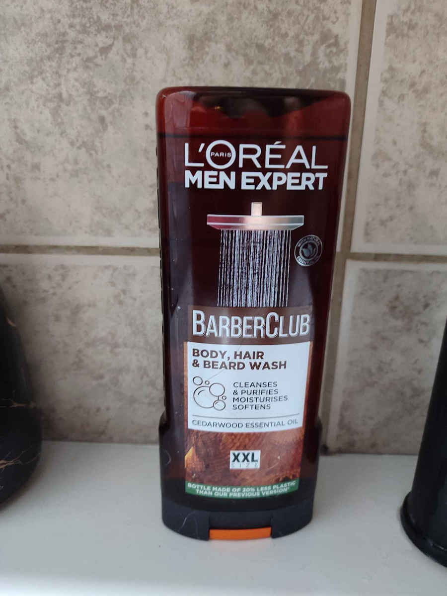 L'Oreal Paris Men Expert Barber Club Bubble Bath Gel for Men Moisturizing 400ml