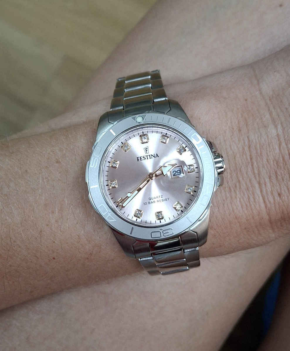 Festina Sport Γυναικείο Ρολόι 34mm Μπαταρίας με Ασημί Μεταλλικό Μπρασελέ