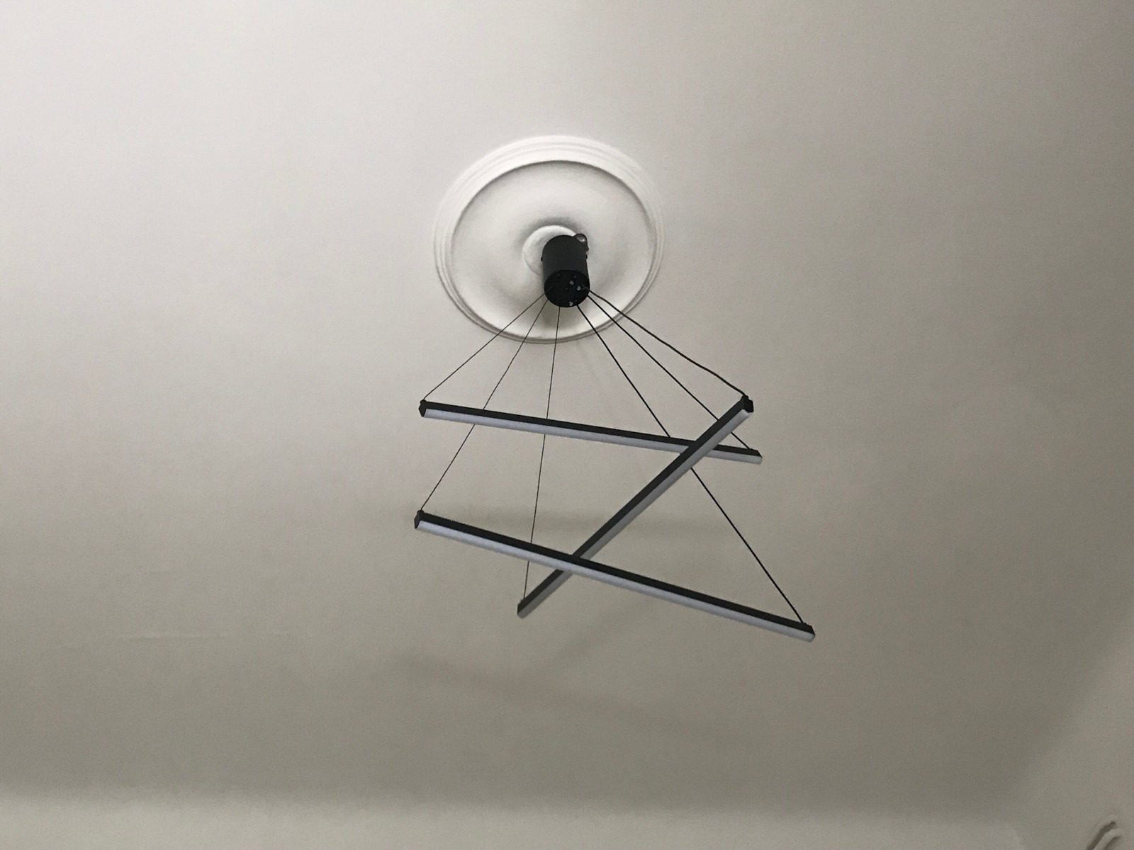 Home Lighting Lustră Negru LED cu Bianco reglabil Lumină 60x16x16cm.