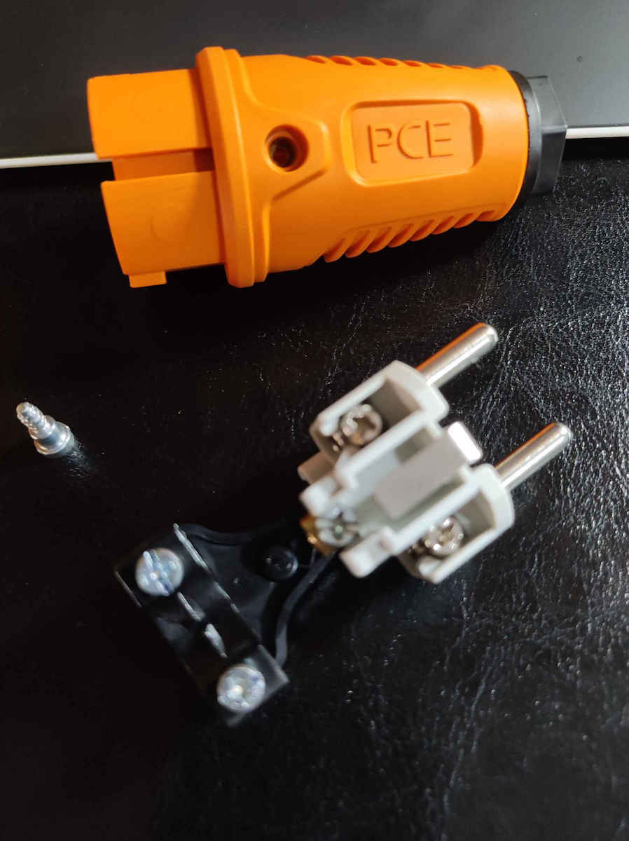 PCElectric Στεγανό Φις Ρεύματος Αρσενικό Σούκο Πορτοκαλί