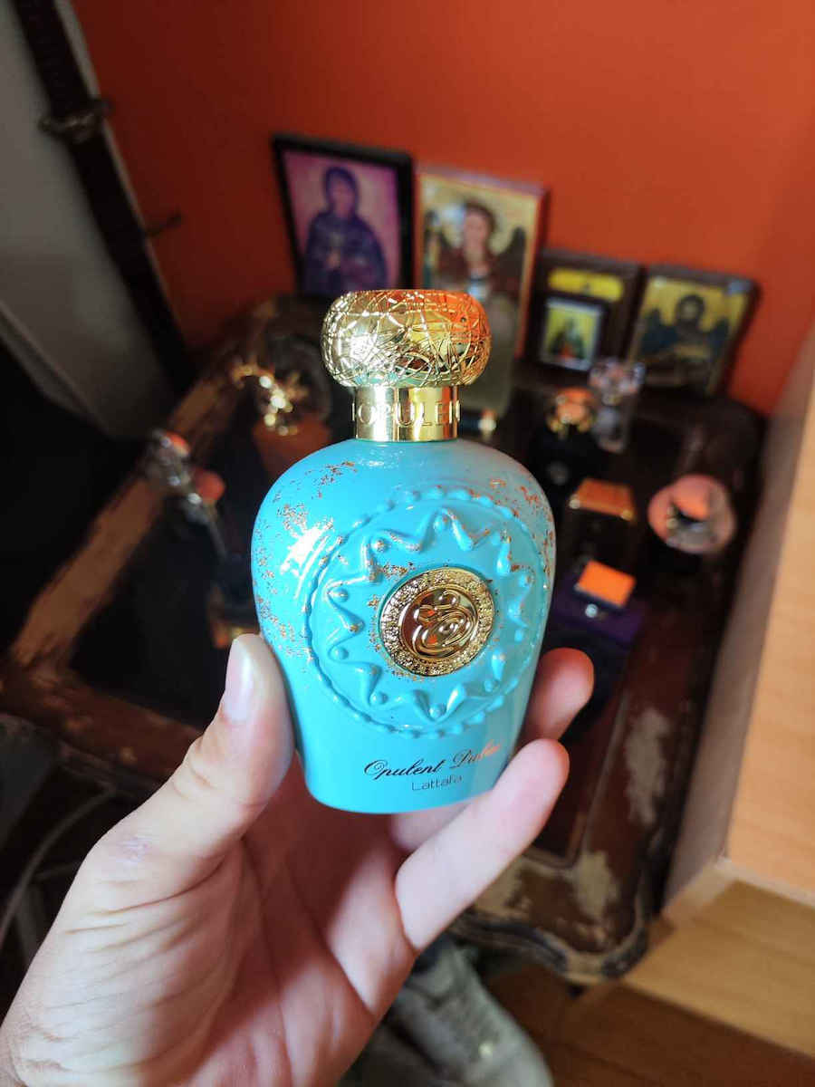 Lattafa Opulent Dubai Eau de Parfum 100ml