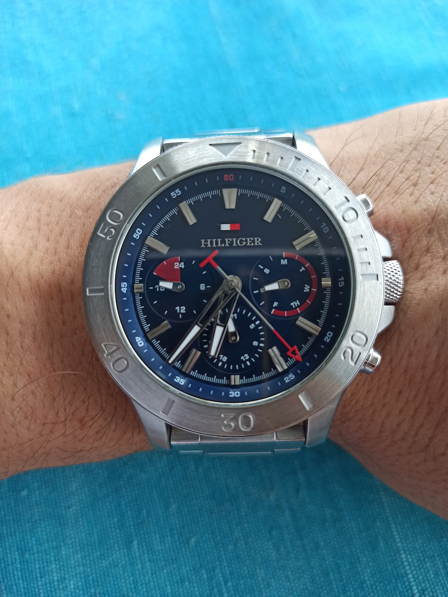 Tommy Hilfiger Bryan Мъжки Часовник 46mm Хронограф На Батерия Със Сребрист Неръждаем Стоманен Гривна
