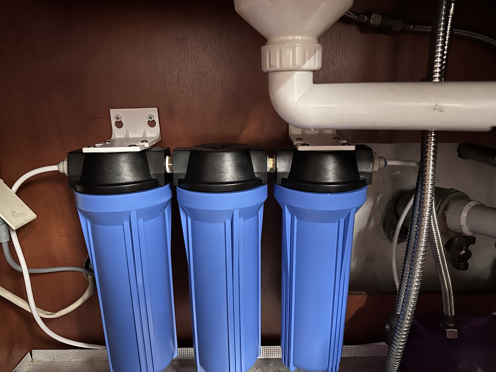 Eiger Water Filtration System Single Under Sink Micron ½" WF-122-10N-L