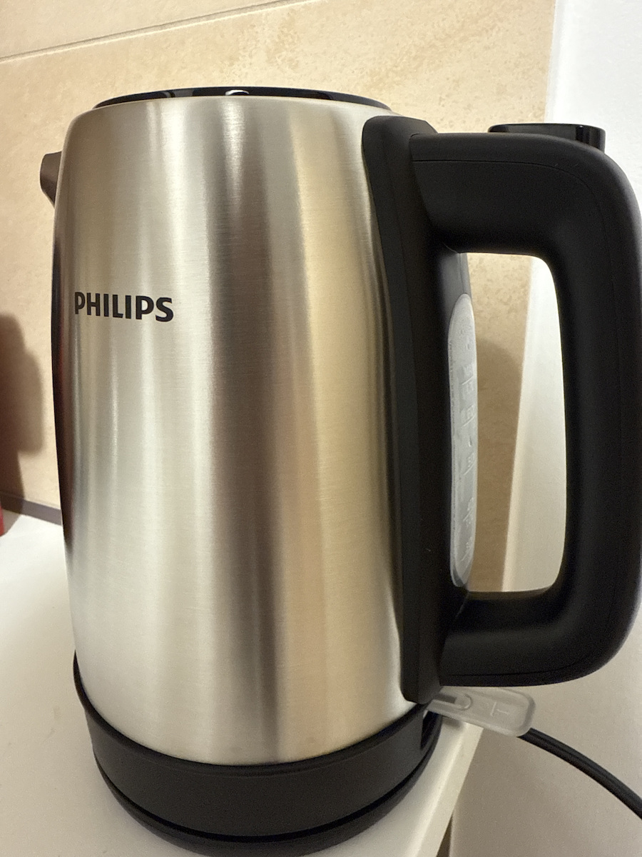 Philips Daily Collection Βραστήρας 1.7lt 2200W Ασημί