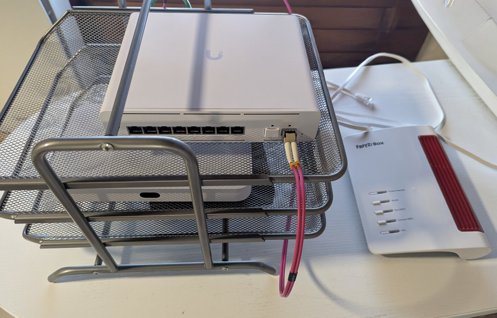 Ubiquiti UniFi Pro XG Managed L3 PoE+ Switch With 8 Gigabit (1Gbps) Ethernet Ports