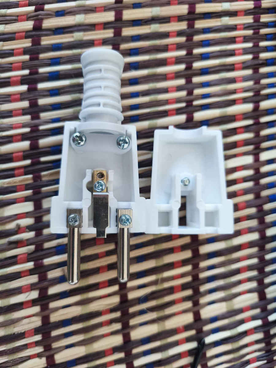 CHaralampidis Male Schuko Plug White Plastic