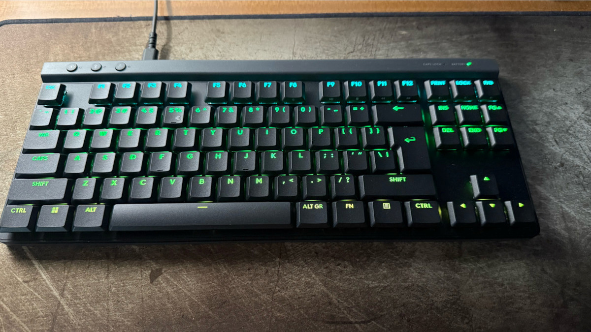 Logitech G515 Lightspeed Wireless Gaming Mechanical Keyboard Tenkeyless with GL Tactile switches and RGB lighting (English US)