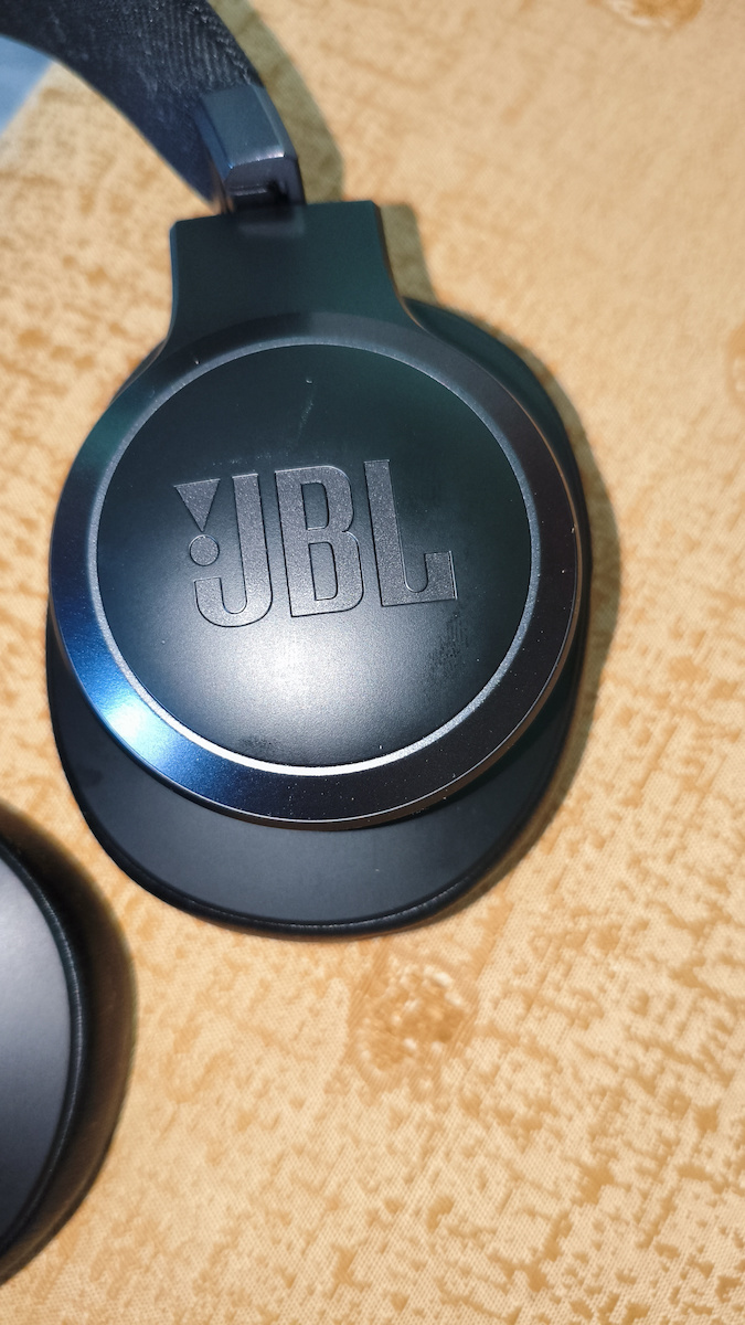 JBL Live 770NC Kabellos / Kabelgebunden Über Ohr Kopfhörer mit 65 Stunden Betriebszeit und Quick Charge Weiß