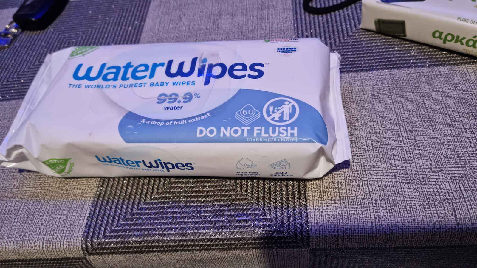WaterWipes Υποαλλεργικά Μωρομάντηλα με 99.9% Νερό, χωρίς Άρωμα, Οινόπνευμα & Parabens 60τμχ