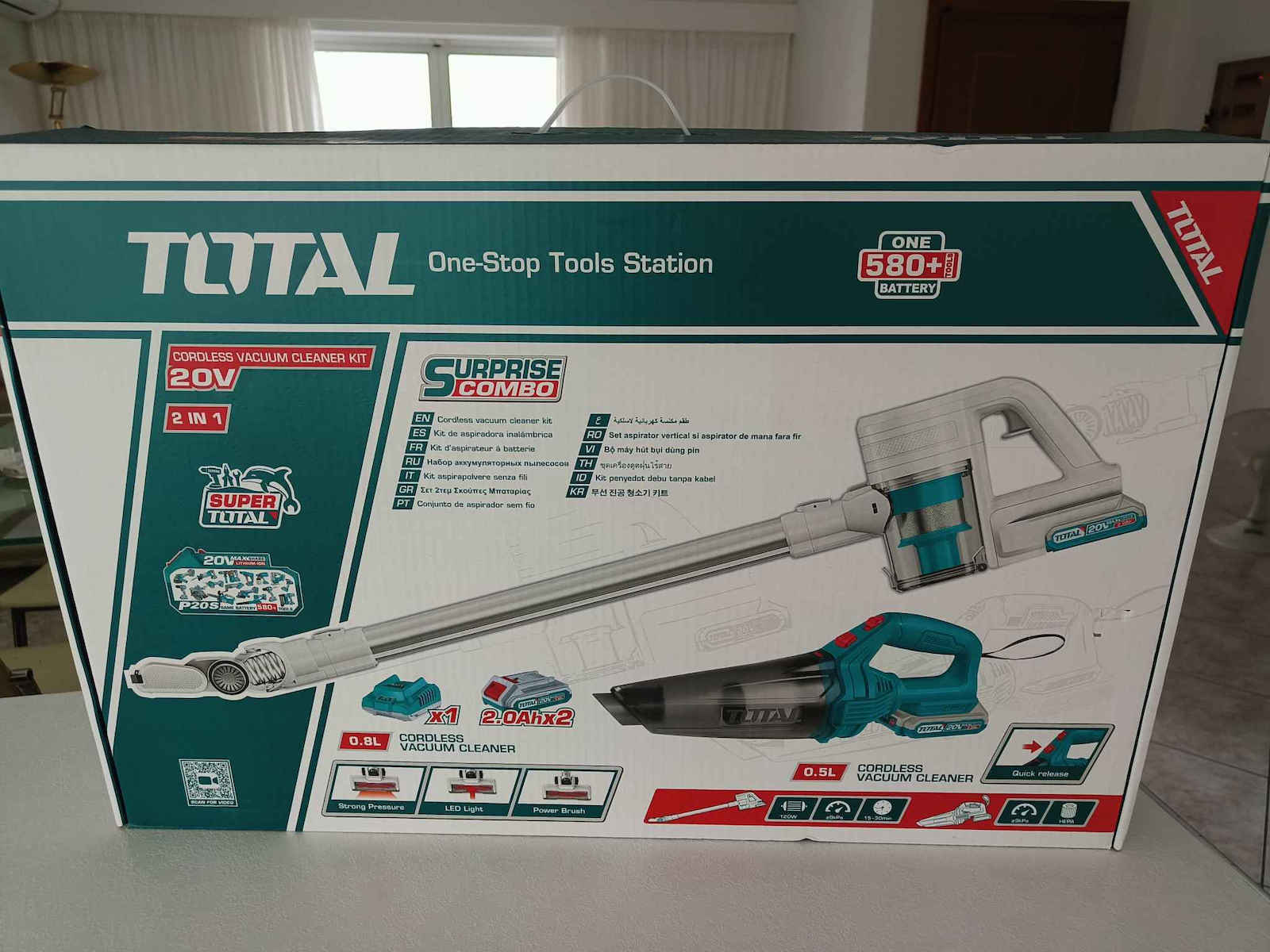 Total Aspirator de mână reîncărcabil 20V