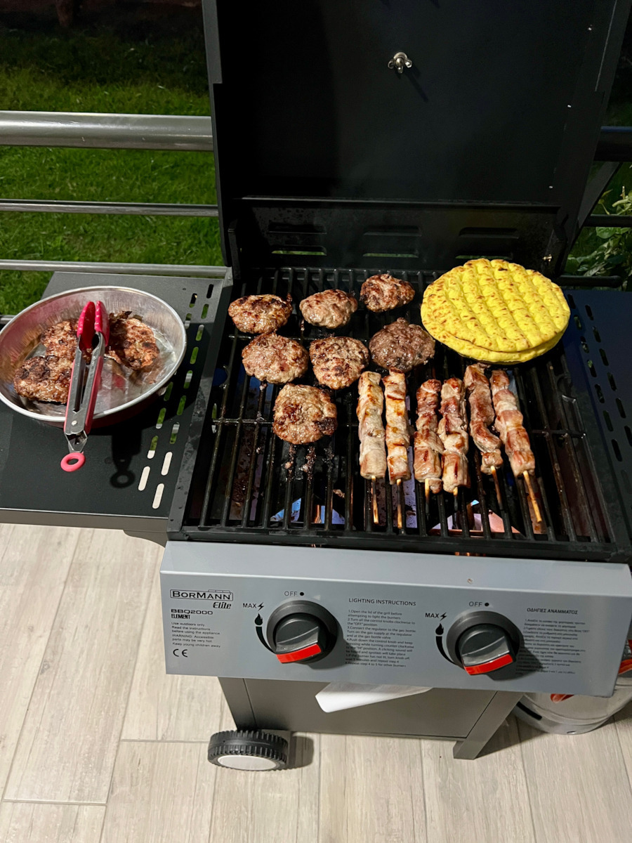 Bormann Elite BBQ2000 Gasgrill Gusseisen Rost 45cmx45cmcm mit 2 cm 7.2kW