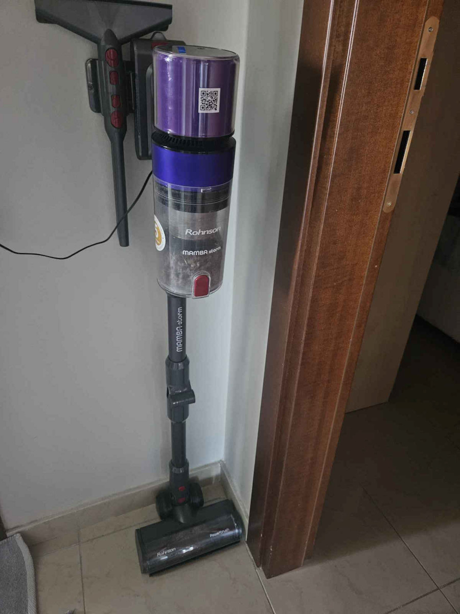 Rohnson Mamba M18 Επαναφορτιζόμενη Σκούπα 2 σε 1 Stick & Χειρός 28.8V Μαύρη