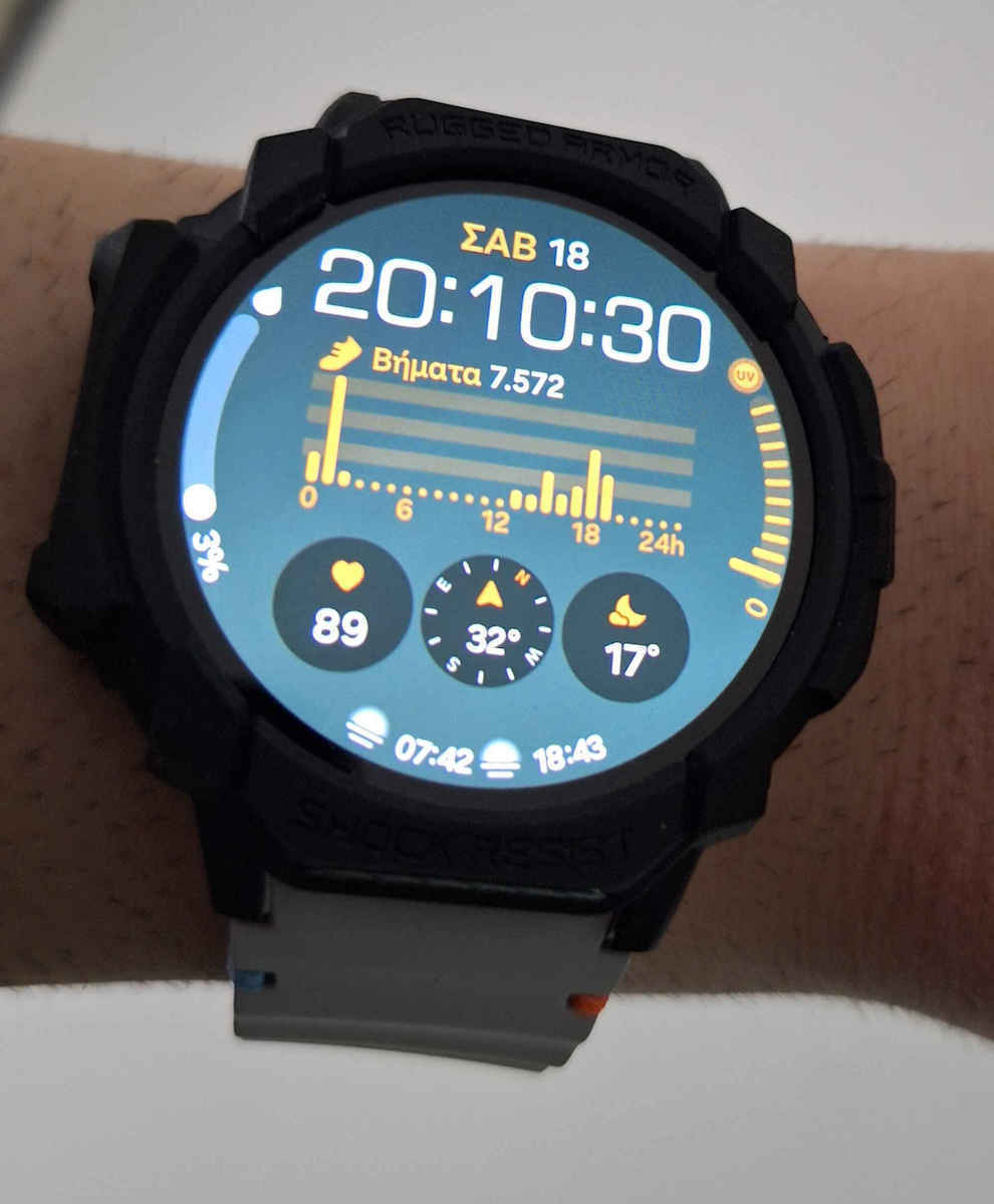 Spigen Rugged Armor Silicone Case in Black color for Samsung Galaxy Watch 7 (44 mm)