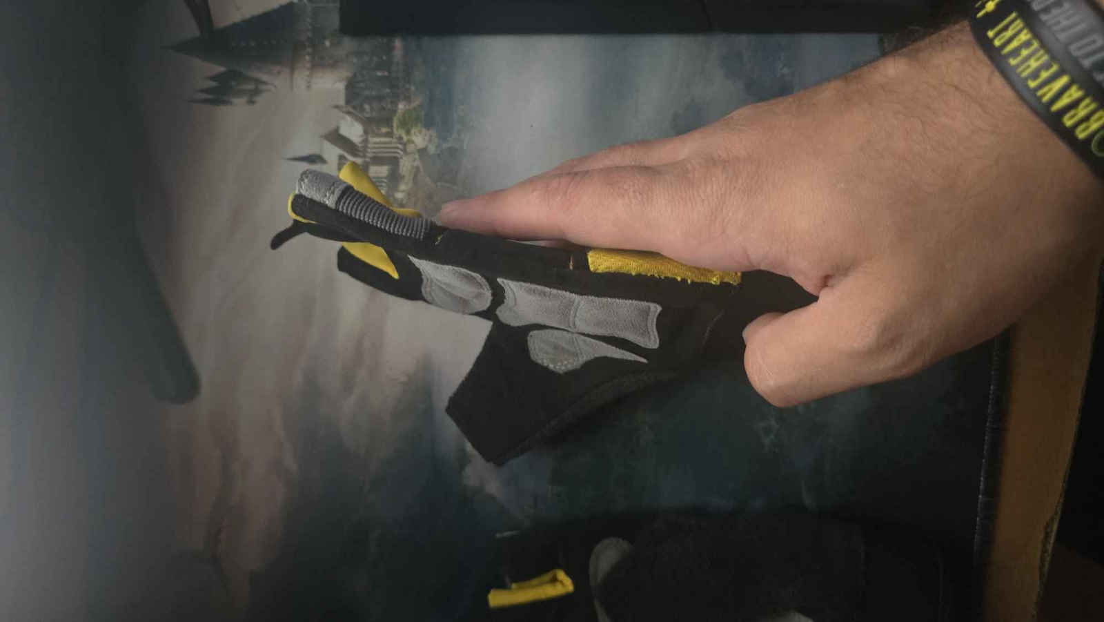DEWALT Performance Gloves for Work Black Polyurethane, Nitrile/Latex Half 1pcs