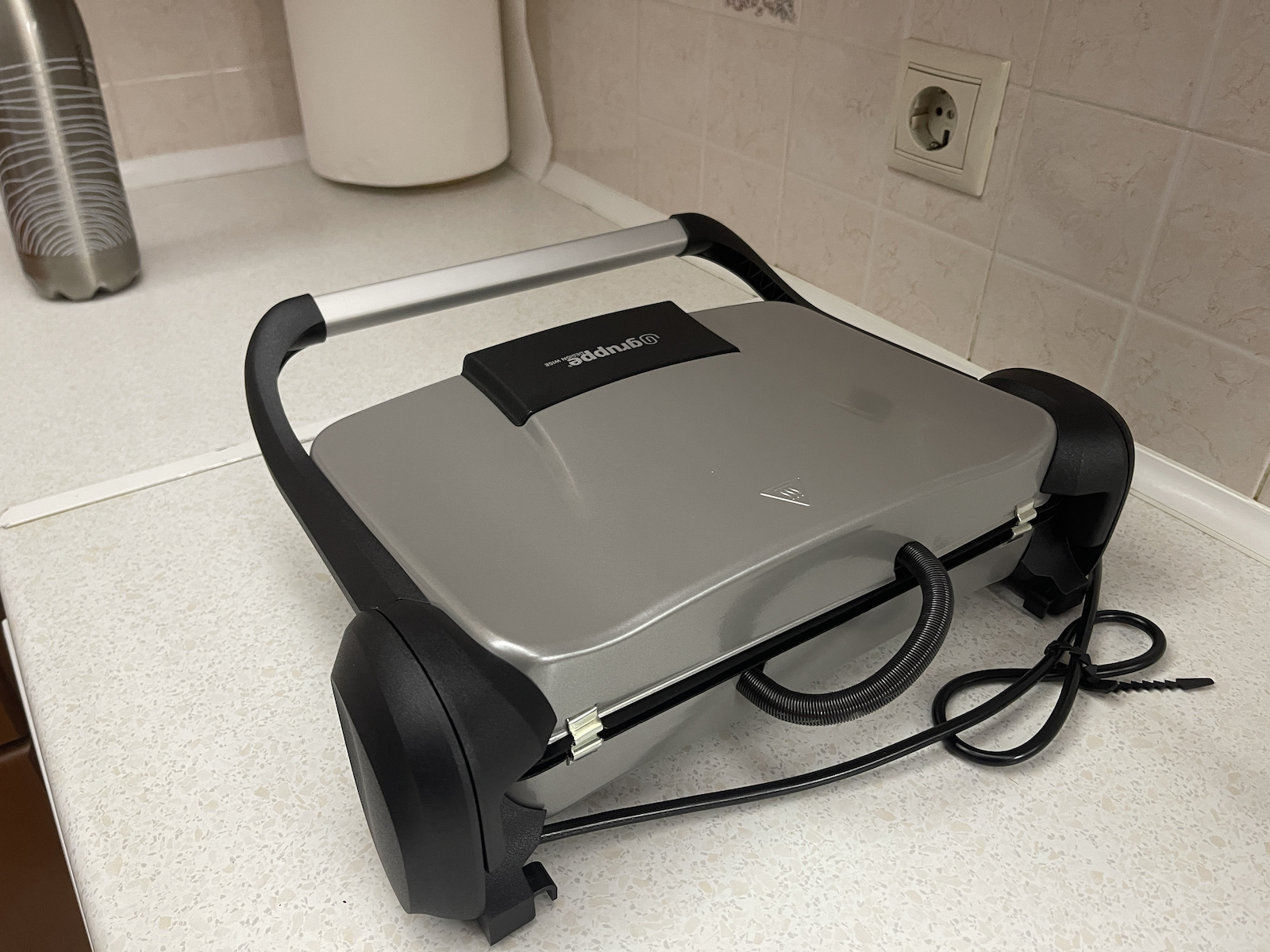 Gruppe T38 Sandwichmaker Grill mit Abnehmbaren Platten 1800W Schwarz